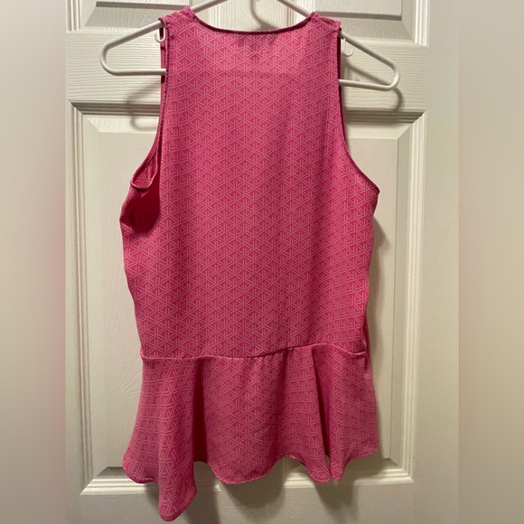 Shirt - Picture 4 of 4